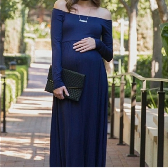 Pinkblush Dresses & Skirts - Navy pink blush maxi dress medium